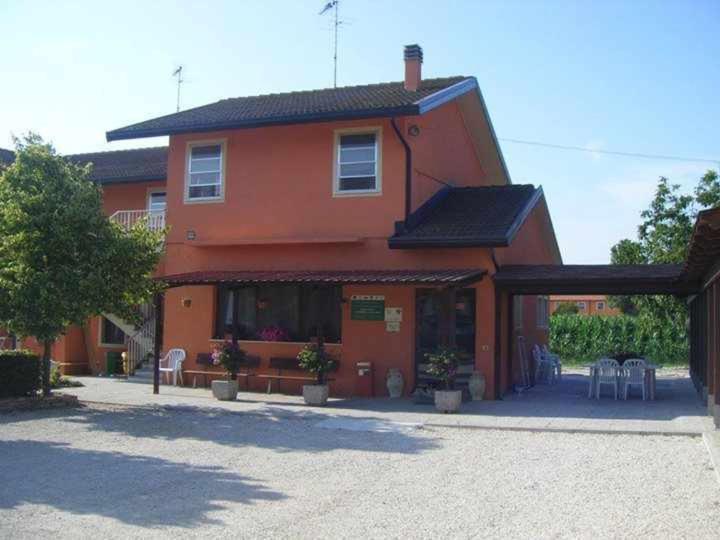 Agriturismo La Fraterna Tolle Exterior photo